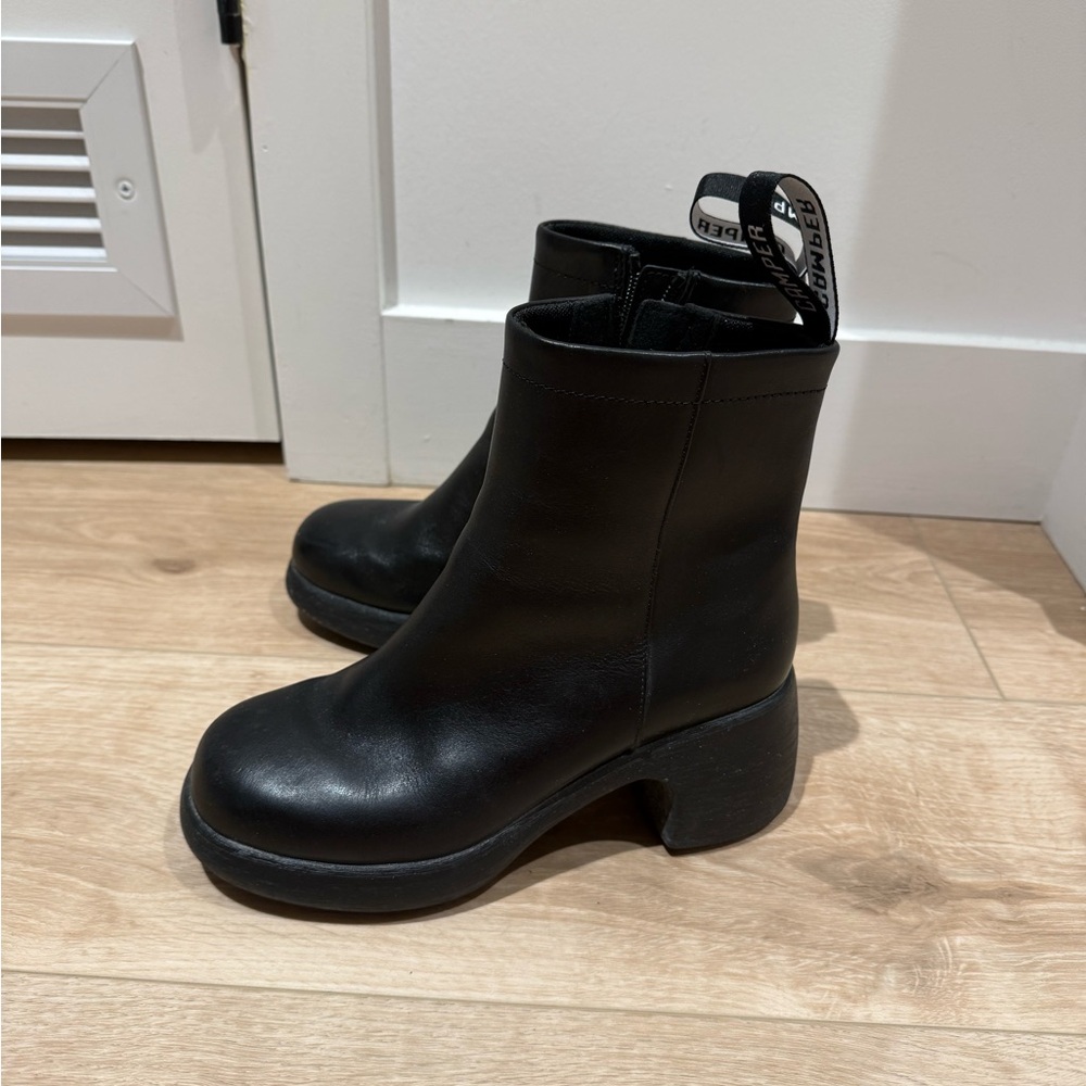 Camper Black Ankle Boots size 6 women - Picture 4 of 4
